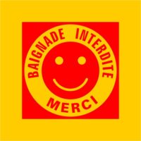 Sticker ou panneau baignade interdite signalétique smiley pour plages