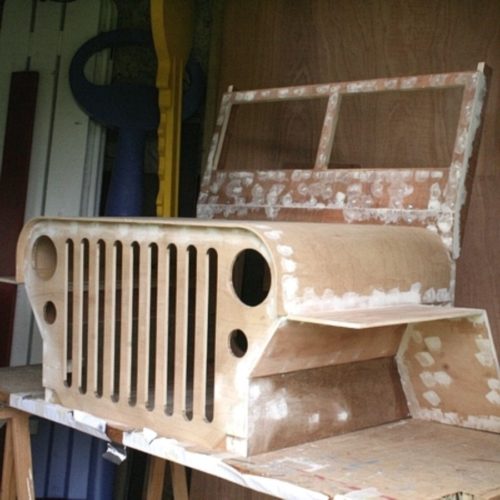 Jeep factice pour animation sécurité routière