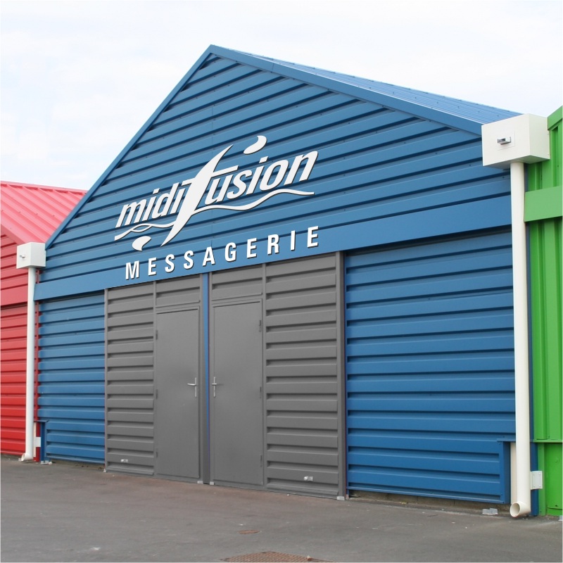 Lettres relief sur mesure en PVC pour l'enseigne d'une entreprise