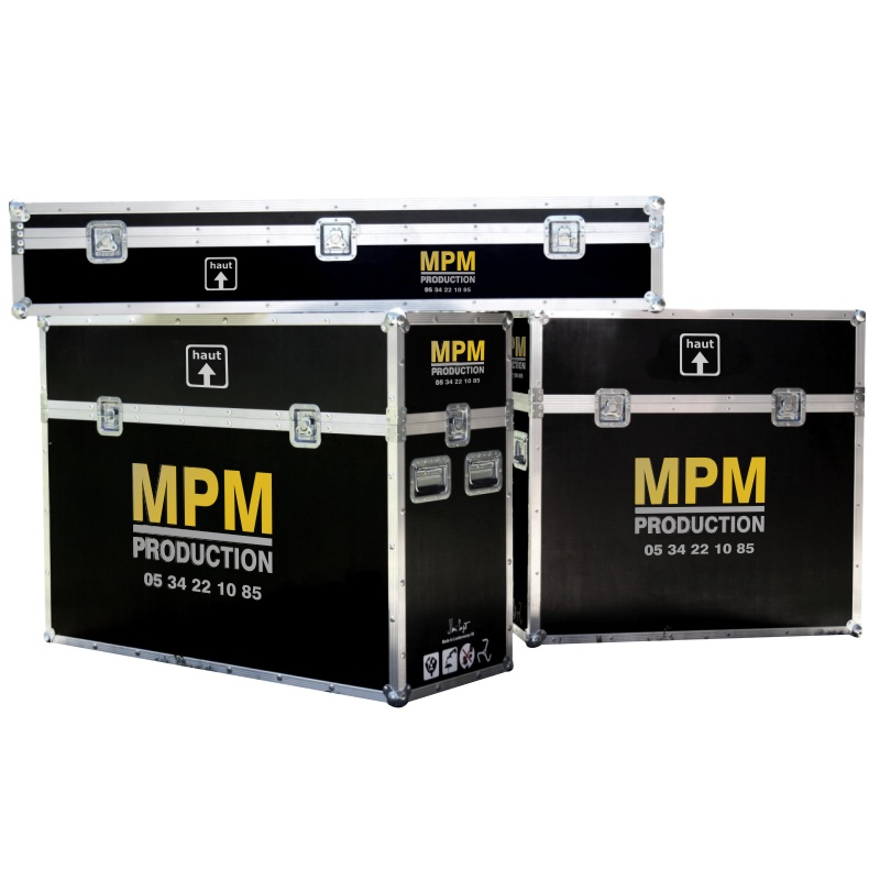 Marquage sur flight cases avec logo et lettres