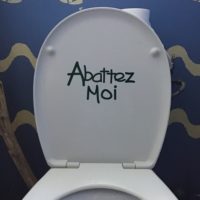 Sticker pour l'abattant des toilettes