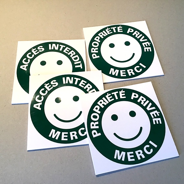 Panneau accès interdit