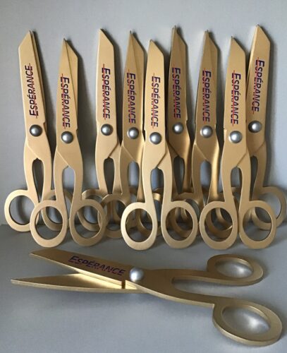 Ciseaux géants pour cadeaux fournisseurs