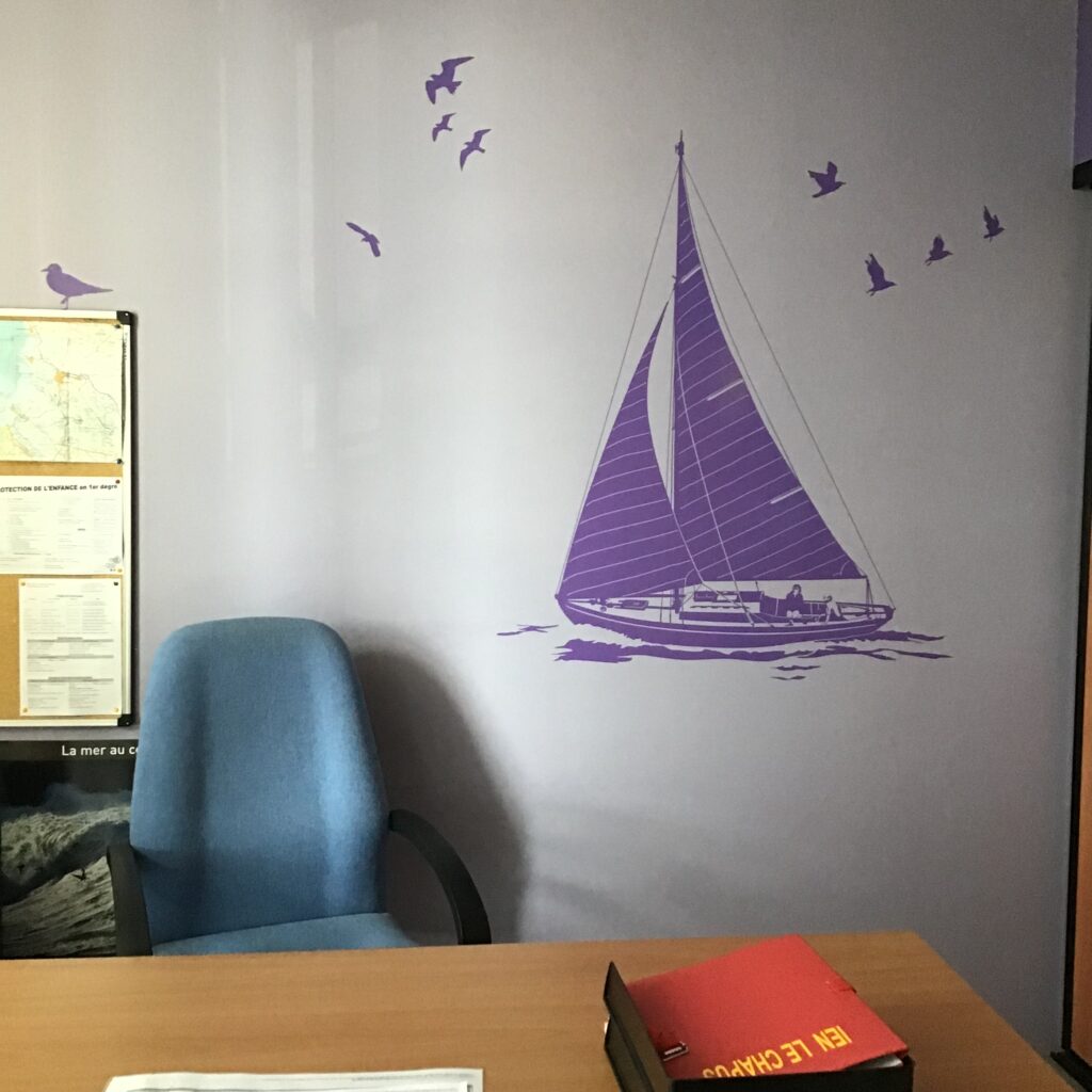 sticker voilier au vent