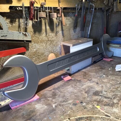 Clef plate géante sur mesure